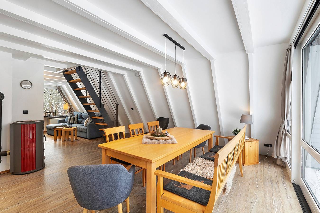 Ferienhaus 'Nurdachhaus Sauerland' mit privatem Garten, Grill & Feuerschale in Kirchhundem, Sauerland