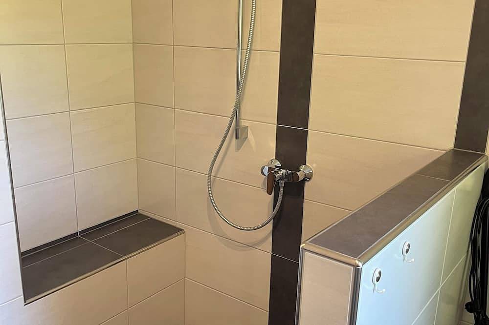 Ganze Wohnung, Ferienwohnung Burkart in Ebersberg, Ebersburg