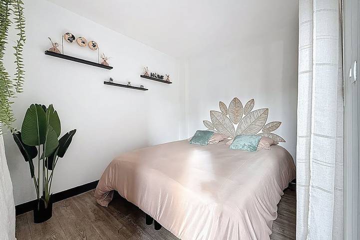Apartamento entero, Ty Breizh - Cosy studio in the heart of Dol-de-Bretagne in Dol-de-Bretagne, Región de Saint-Malo