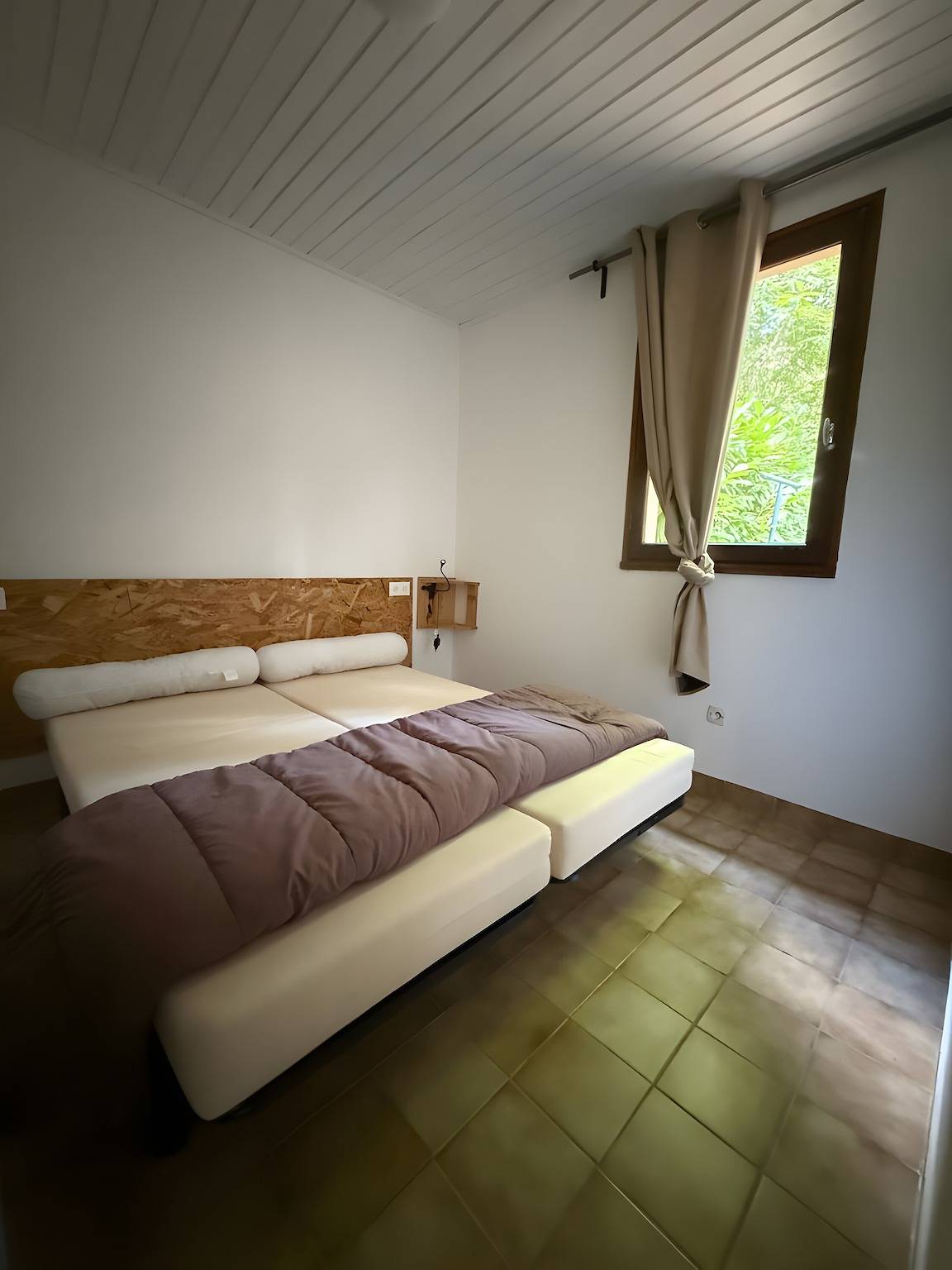 Maison de vacances « Maison 4 Personnes » avec piscine partagée in Calviac-en-Périgord, Périgord Noir