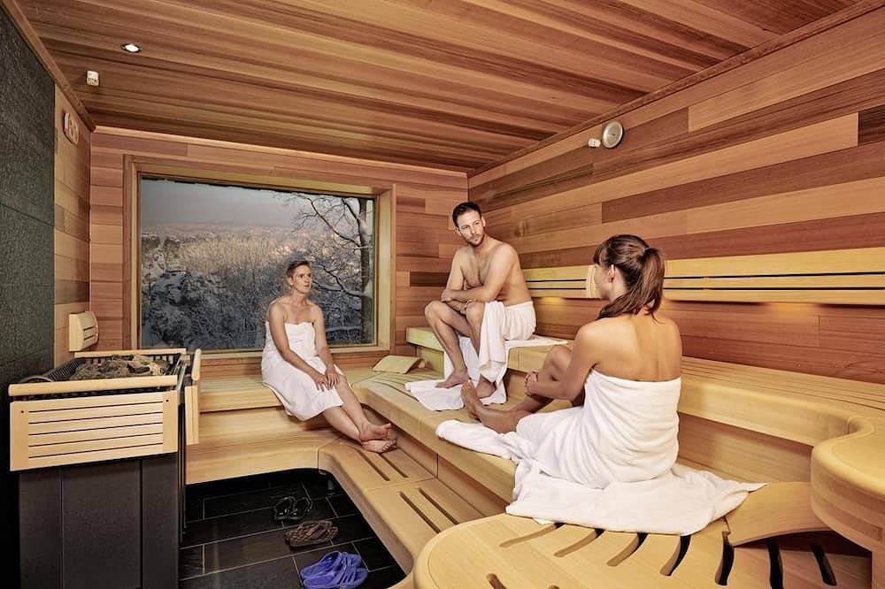 Doppelzimmer, Dusche, Wc, Standard - Berghotel Bastei in Lohmen (Sachsen), Elbsandsteingebirge