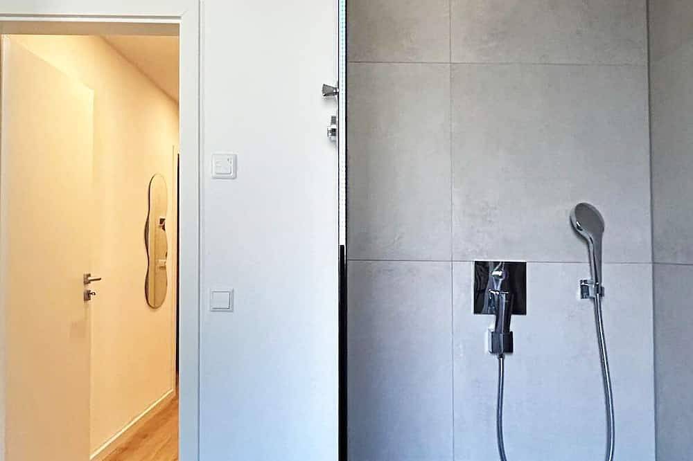 Ganze Wohnung, Stylische 80 m2 Ferienwohnung am Schloss – Ruhig, Zentral & Familienfreundlich! in Bruchsal, Kraichgau