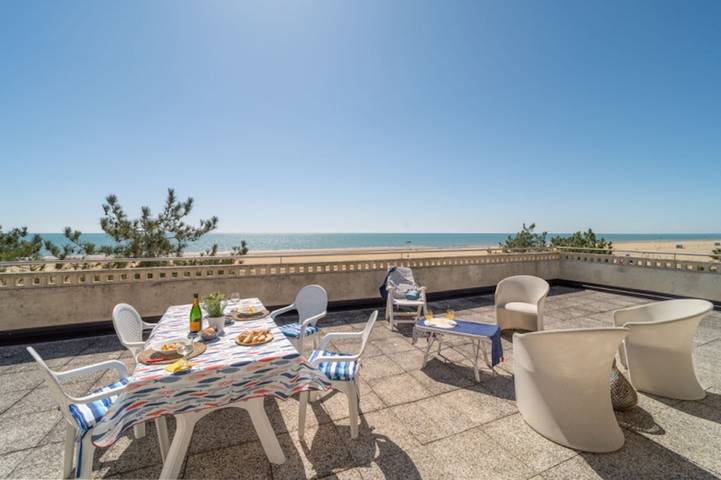 Ferienwohnung für 8 Personen, mit Meerblick und Balkon/Terrasse - 1