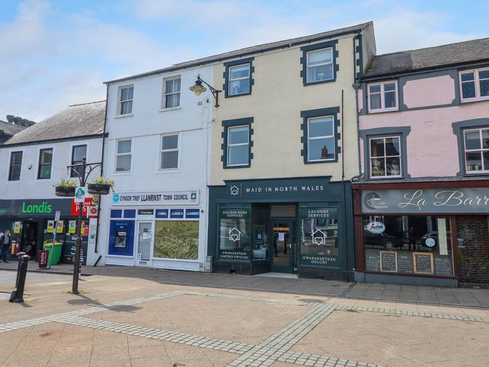 Holiday rental for 8 people, with garden in Llanrwst