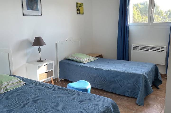 Location de vacances pour 5 personnes, avec terrasse et jardin dans Plage du Ruppione - 4