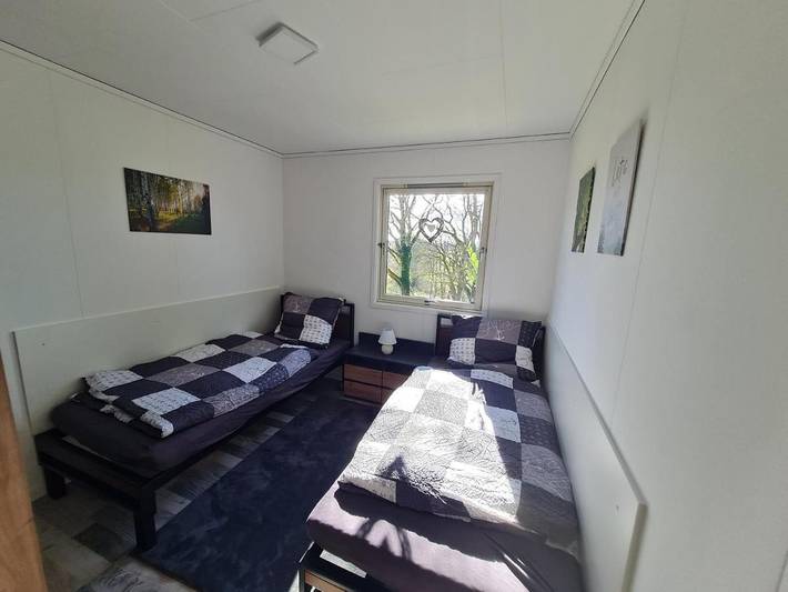 Ferienhaus für 4 Personen, mit Balkon und Terrasse sowie Garten und Ausblick in Güby - 2