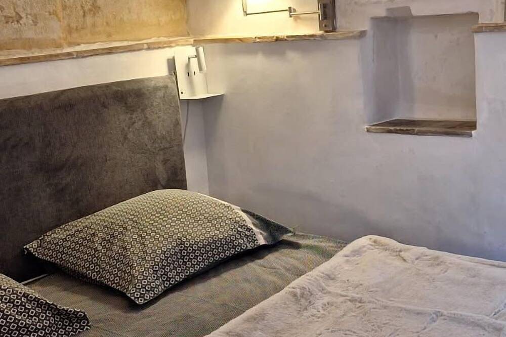 Bright, quiet Mazet in historic center in Avignon, Vaucluse