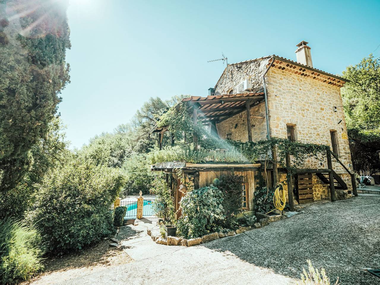 Provenzialisches Ferienhaus mit Privatpool in Lorgues, Draguignan Region