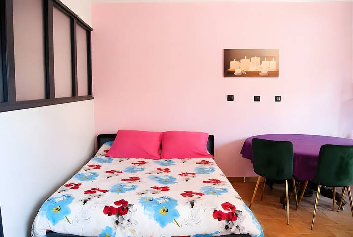 Cottage for 4 Near Wimereux with Private Terrace in Belle-et-Houllefort, Boulogne-sur-Mer Området