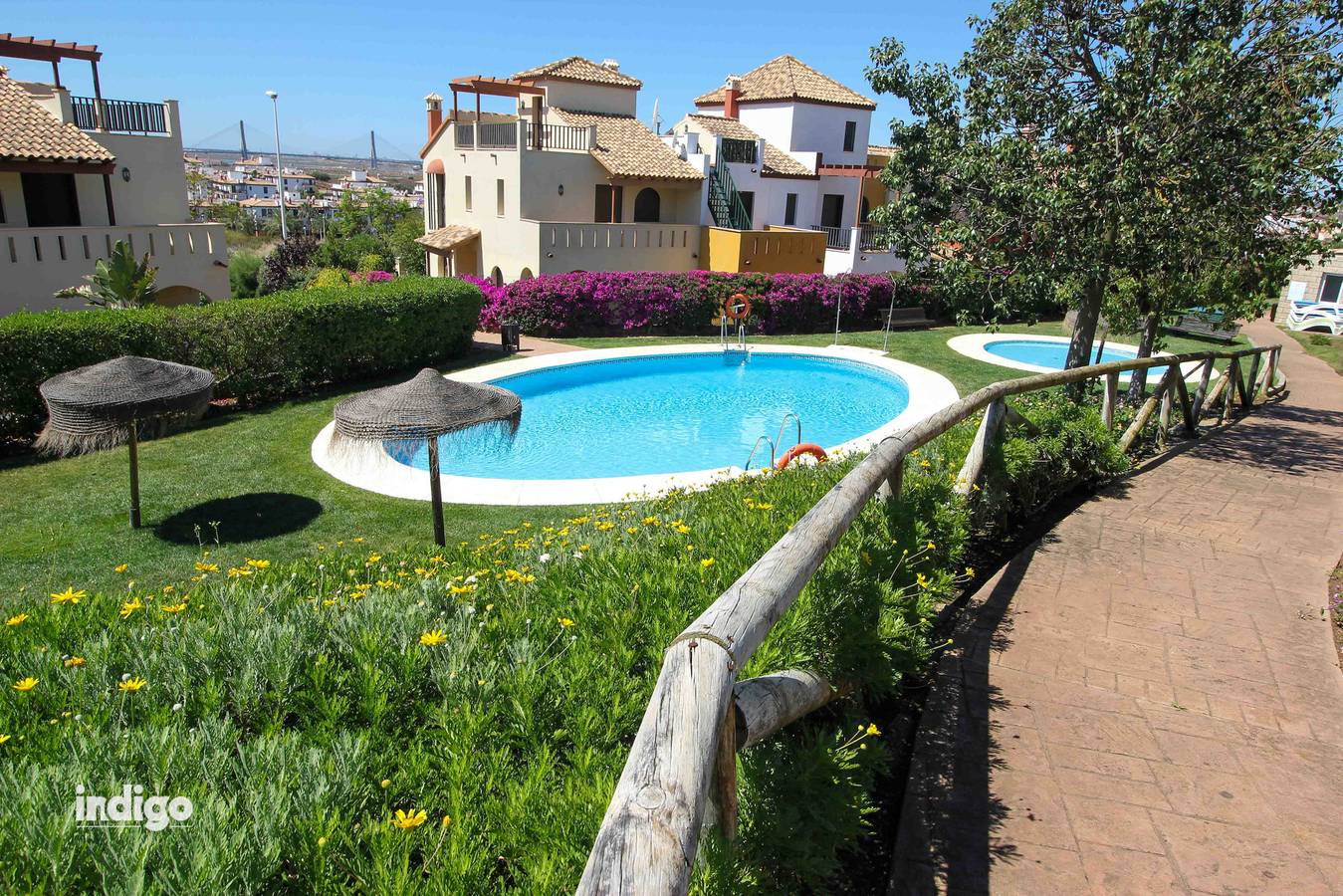 Ferienhaus für 6 Personen mit Terrasse in Urbanizacion Costa Esuri, Ayamonte