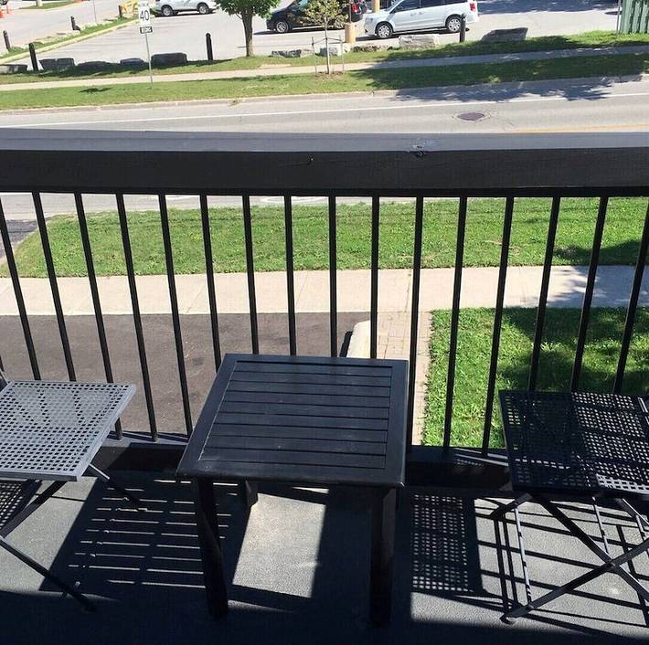 Vacation rental for 2 people, with yard and balcony in Lake Huron ON