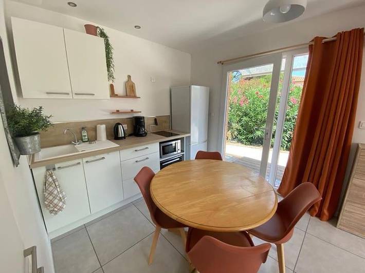 Gîte pour 4 personnes, avec terrasse et jardin à Brouilla - 3