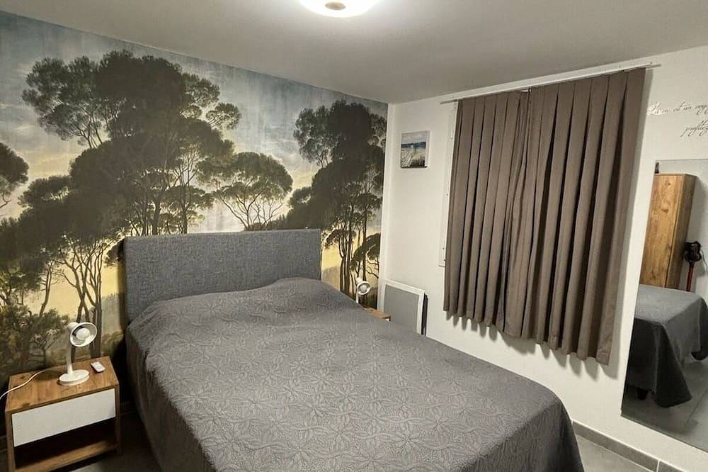 Apartamento entero, T2 Avec Piscine a 2 km de la Plage de Saint -cyprien in San Ciprianu, Lecci