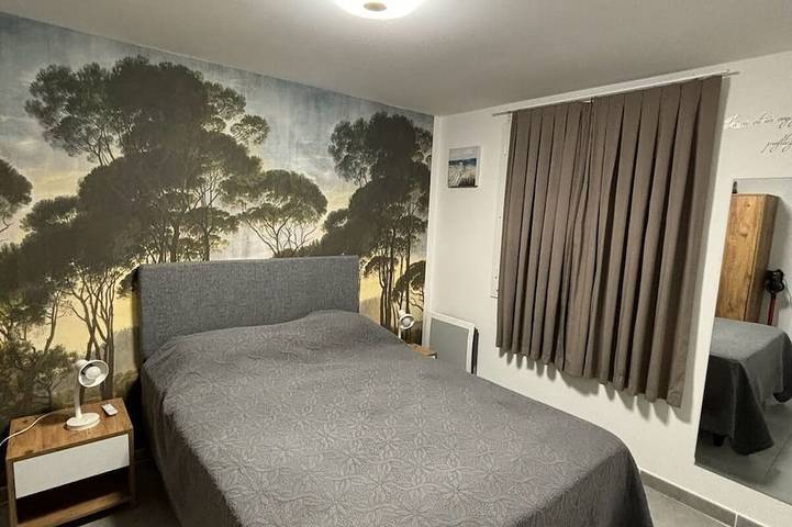 Gîte pour 4 personnes, avec piscine et balcon dans Plage de Saint Cyprien (Lecci) - 2