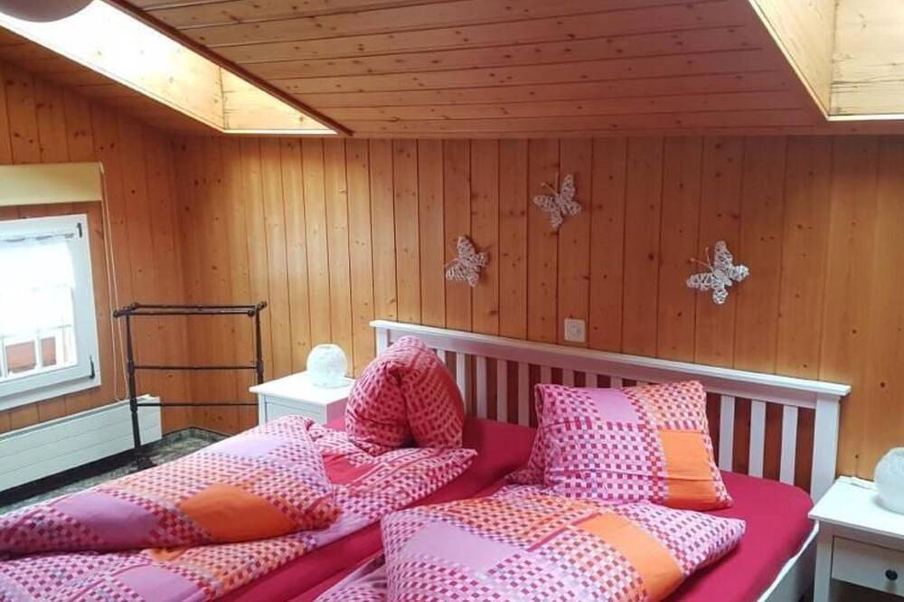 Ganze Wohnung, Chalet bei der Arve 4 Bett Wohnung in Schwendi b. Grindelwald, Grindelwald