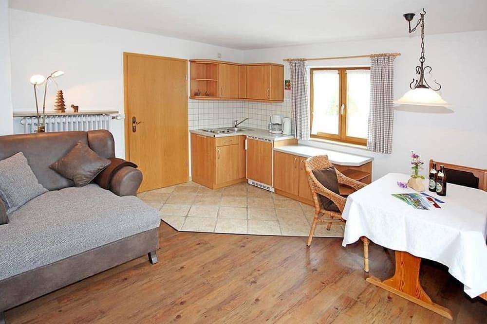 Ganze Wohnung, \"Anna\" Fewo/1 Schlafraum/Dusche, Wc - Dreitorspitz, Haus in Krün, Bayerische Alpen