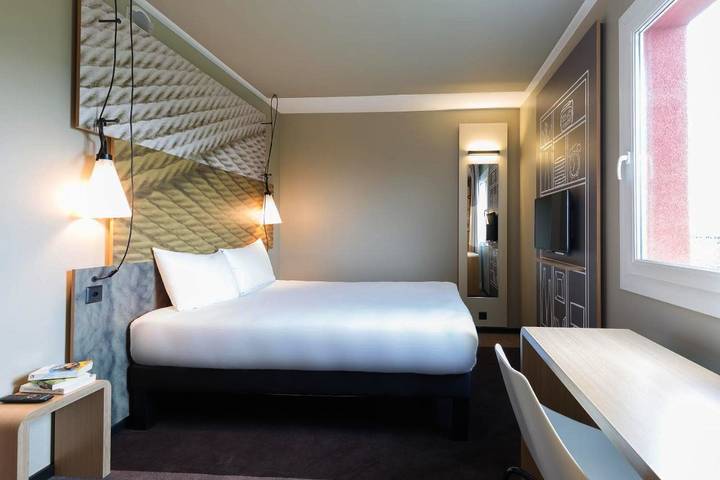 Hôtel pour 2 personnes, avec terrasse dans Aeroport De Geneve Cointrin - 4