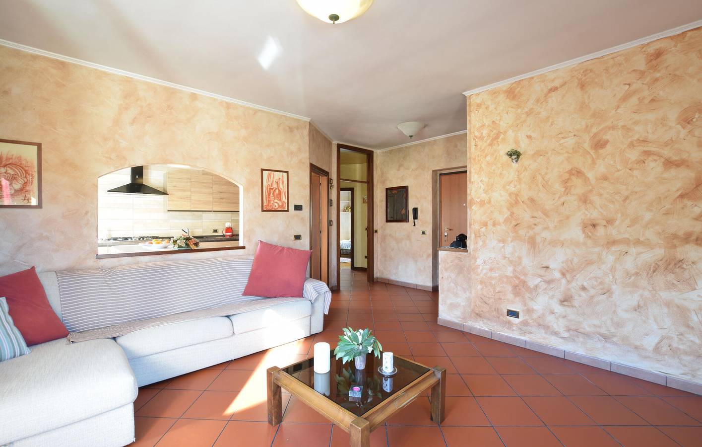 Ganze Ferienwohnung, Gemütliches Apartment am See mit Annehmlichkeiten und Parkplatz in Bagolino, Gardasee-Berge