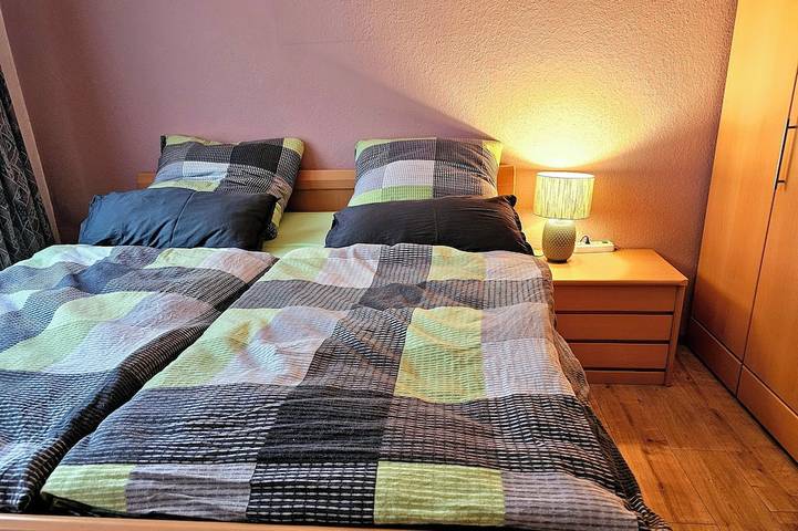 Ganze Wohnung, 4 Zimmer Wohnung in zentraler Lage, 135 qm in Oldenburg, Niedersachsen