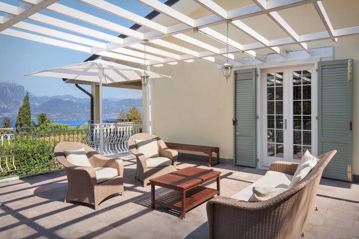 Villa mit pool für 8 Personen, mit Seeblick und Balkon sowie Garten in Torri del Benaco - 2