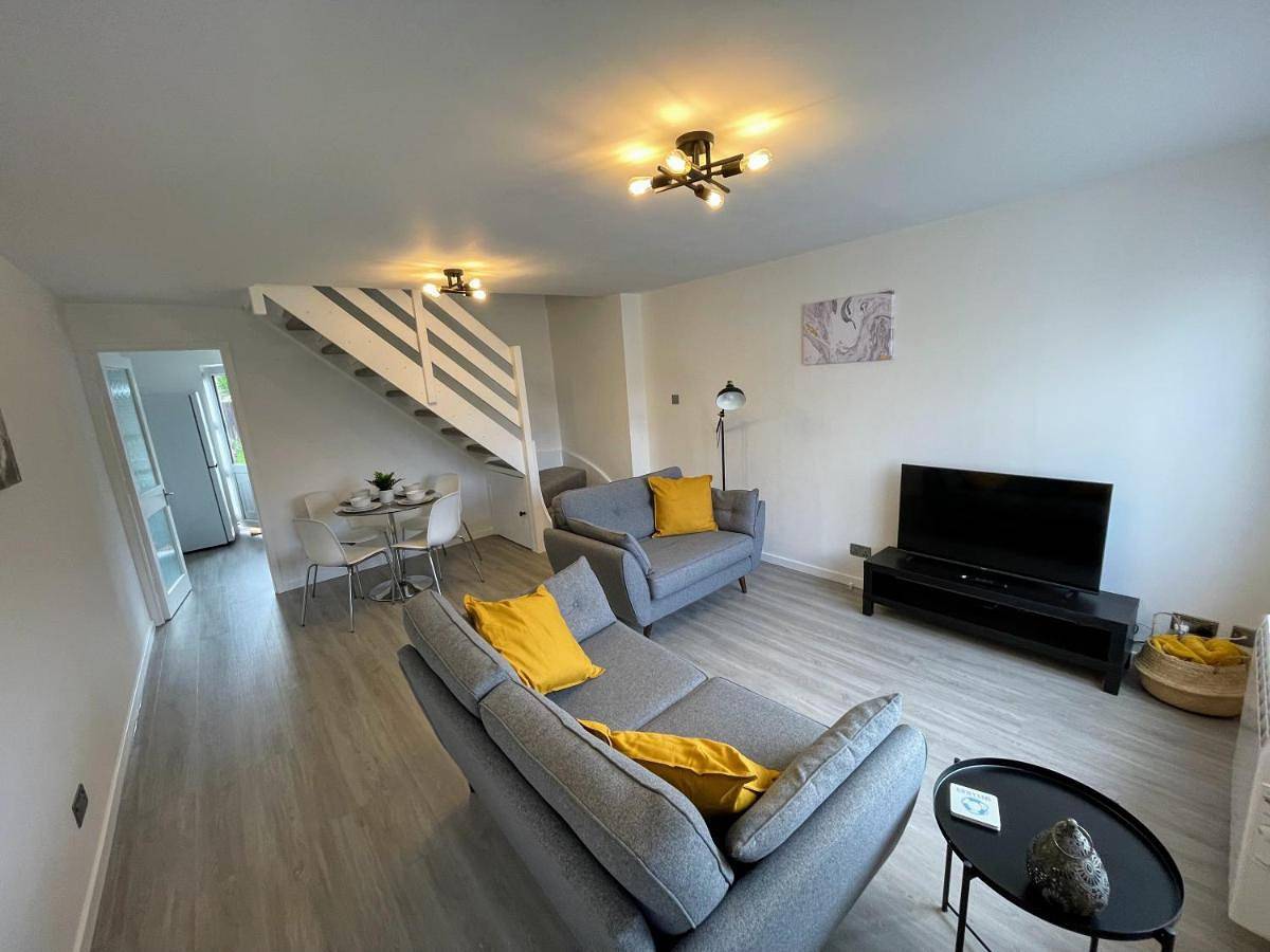 Two-Bedroom House in Mudeford, Christchurch