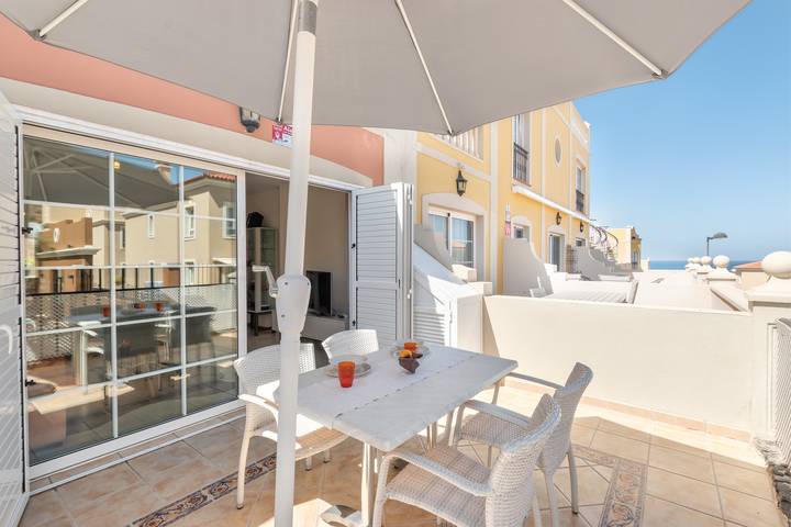 Ferienhaus für 3 Personen, mit Garten und Pool sowie Terrasse - 1
