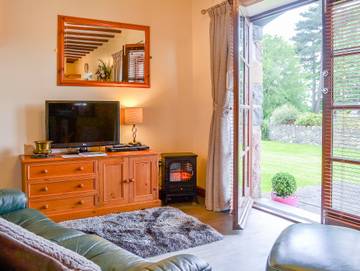 Log Cabin for 2 People in North-Wales, Gwynedd, Photo 1