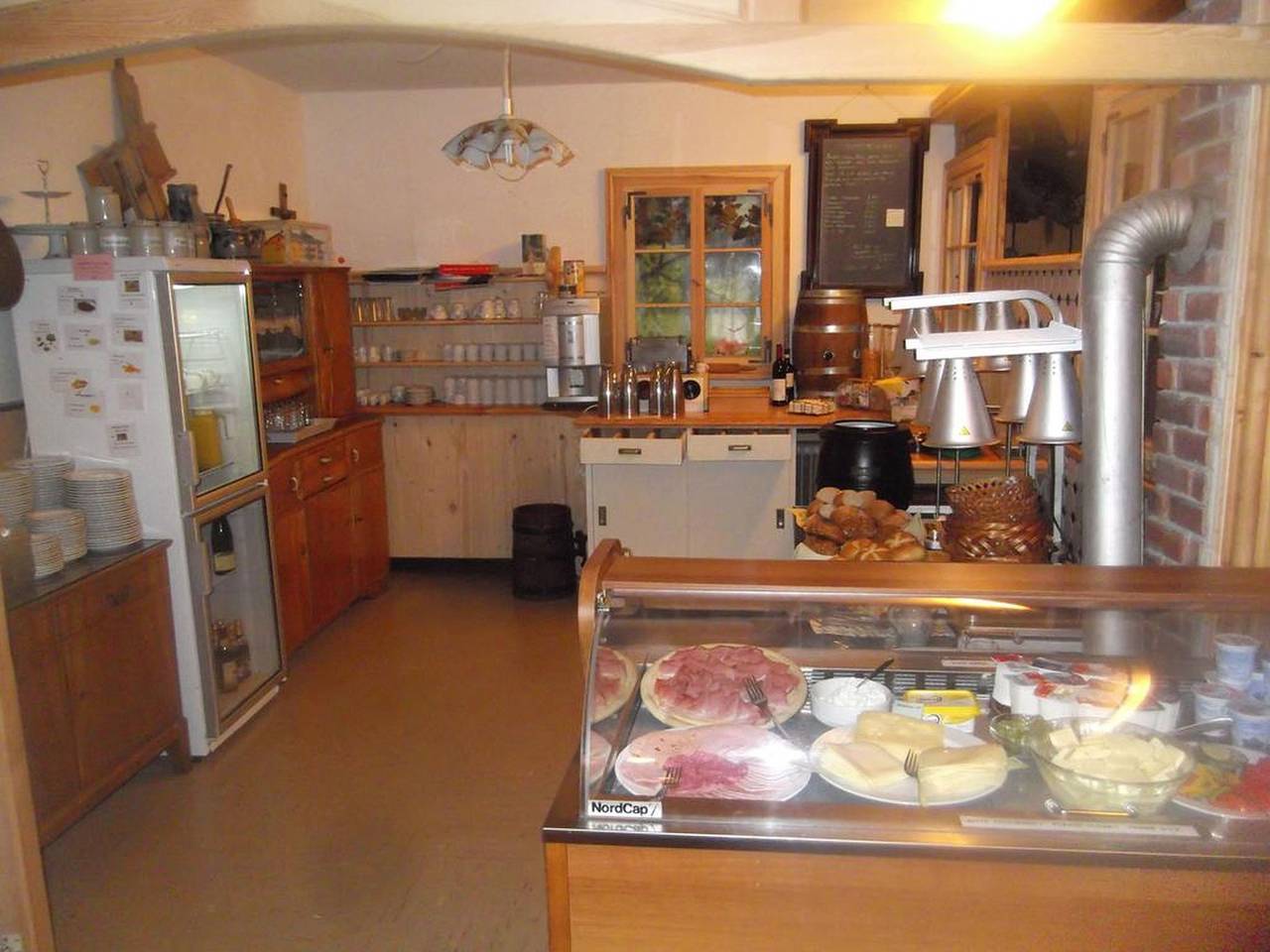 Schwarzwaldhotel - Gasthof Hirsch - Doppelzimmer mit Balkon, Dusche und Wc in Bad Wildbad, Nordschwarzwald