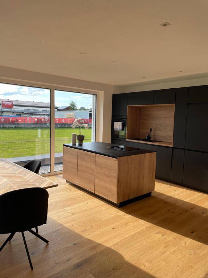 Gîte pour 4 personnes, avec Balcon ainsi que Terrasse et Vue à Thalgau