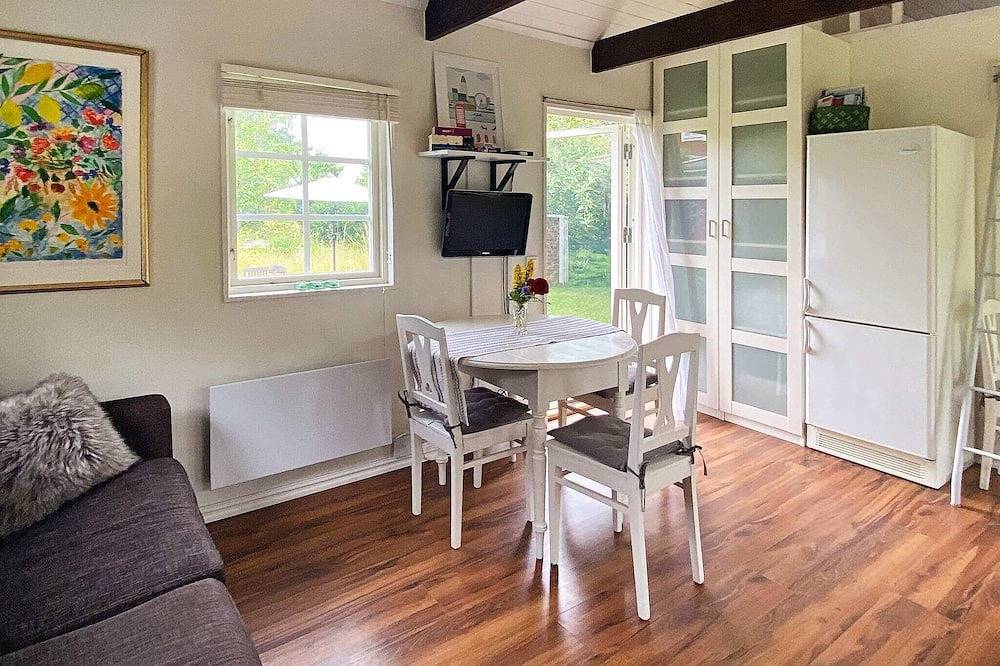 4 Personen Ferienhaus in Stenhamra in Stenhamra, Mälaren