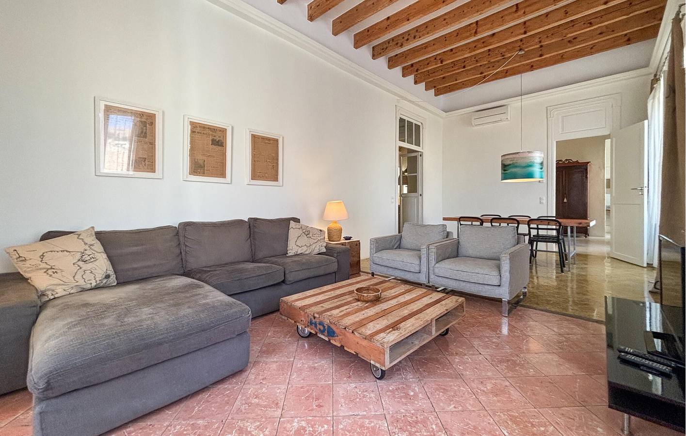 Cozy 155m² Apartment with WiFi, AC, and 2.5km to Ferradura Beach in Capdepera, East Majorca