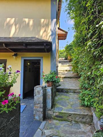 Casa rural para 2 personas, con terraza y jardín en Cangas del Narcea