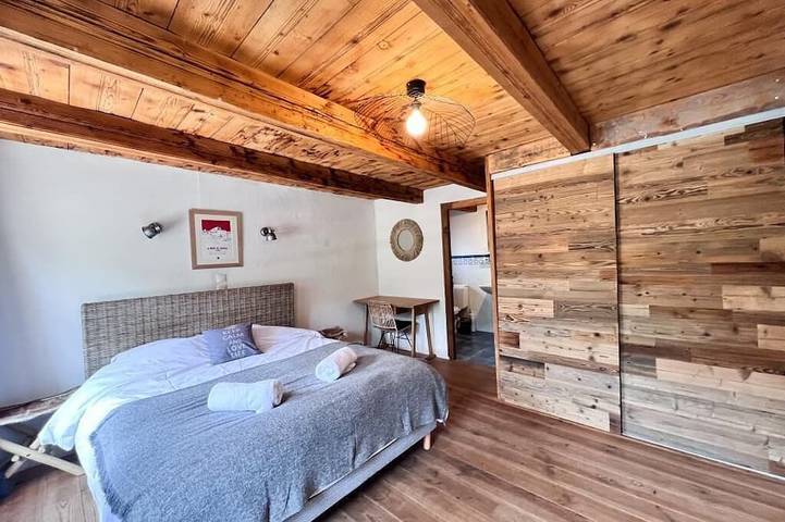 Gîte pour 12 personnes, avec piscine, animaux acceptés dans Office De Tourisme De La Chapelle D Abondance - 4