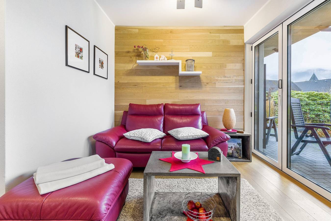 Ganze Wohnung, Ferienwohnung 'Buchfink B, 50qm' mit Bergblick, privater Terrasse und Wlan in Lennestadt, Sauerland