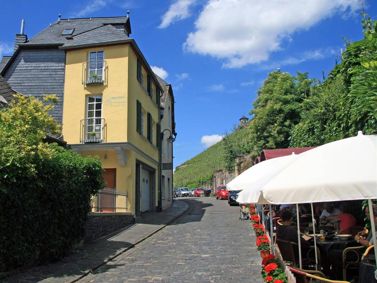 Ganze Ferienwohnung, Ambiente Weinstein am Doctorberg - 4-Bettwohnung "Doctorberg Ii" in Bernkastel-Kues, Bernkastel-Kues & Umgebung