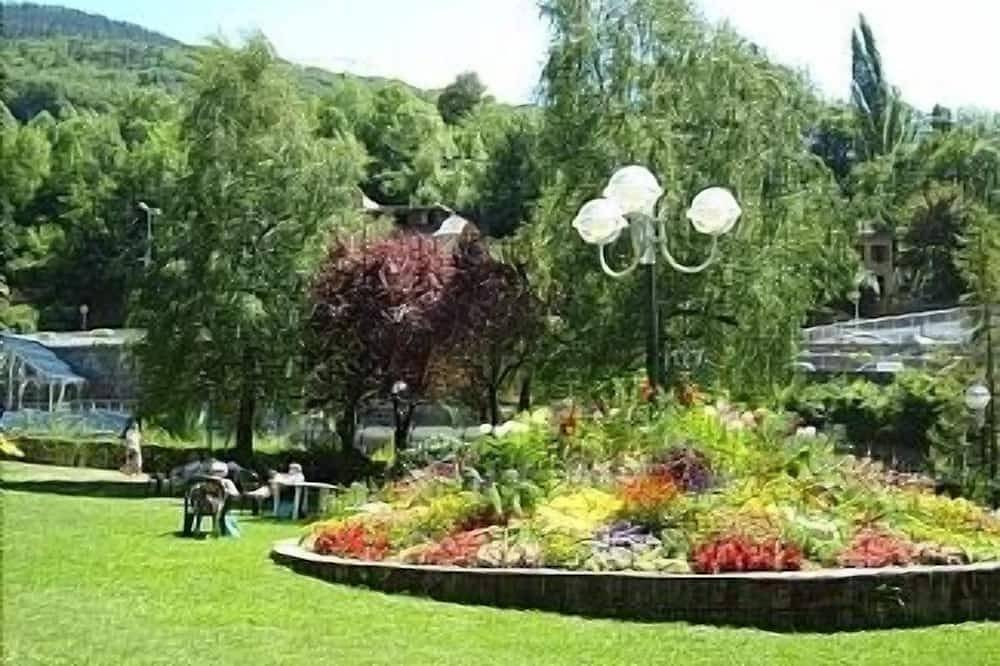Apartamento entero, Estudio de lujo con fácil acceso a los 3 valles en una hermosa ciudad balneario, Wi gratuito in Brides-les-Bains, Les Trois Vallées