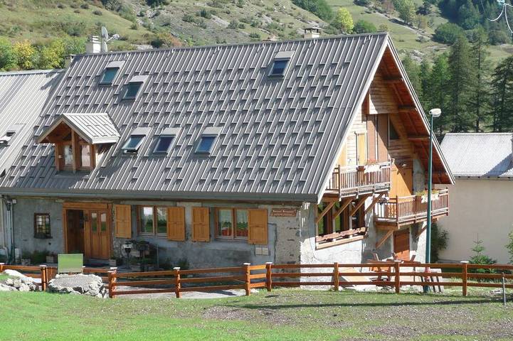 Chalet pour 8 personnes, avec jacuzzi et jardin, animaux acceptés