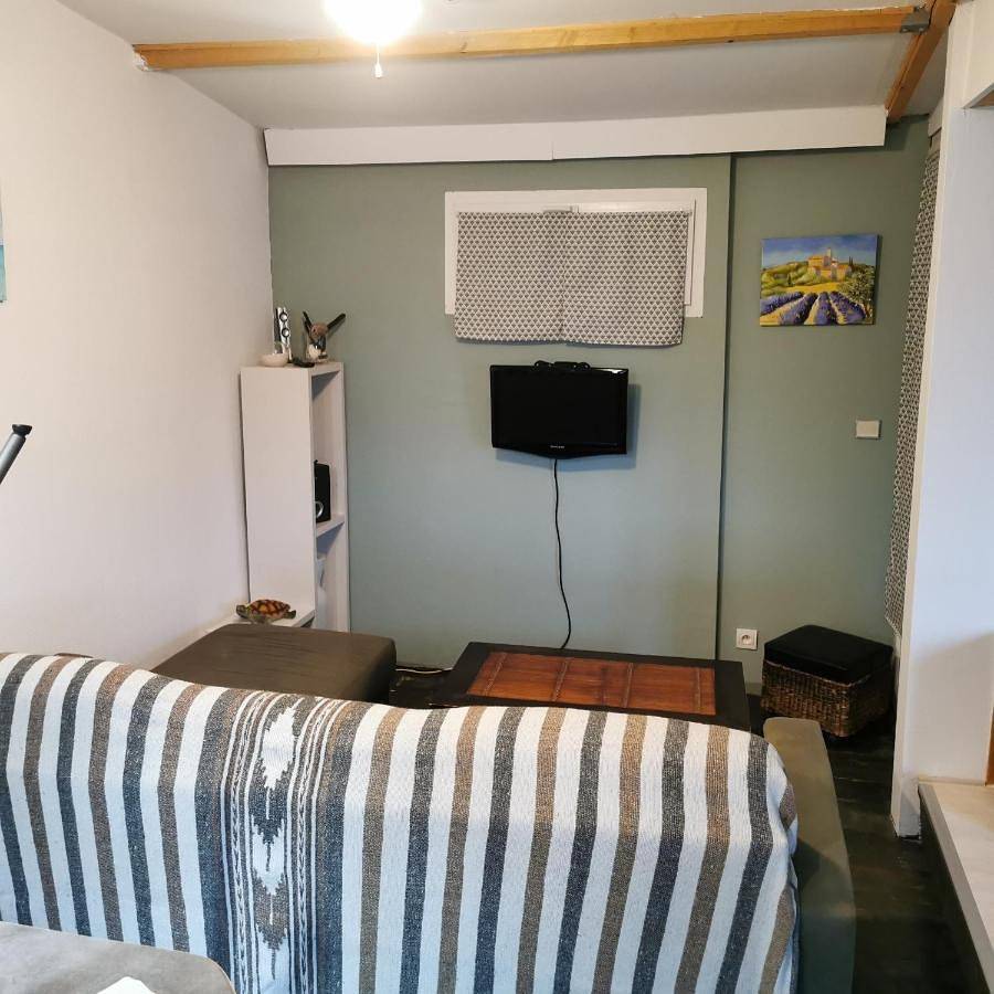 Mobile Home in Roquebrune-sur-Argens, Côte méditerranéenne (France)