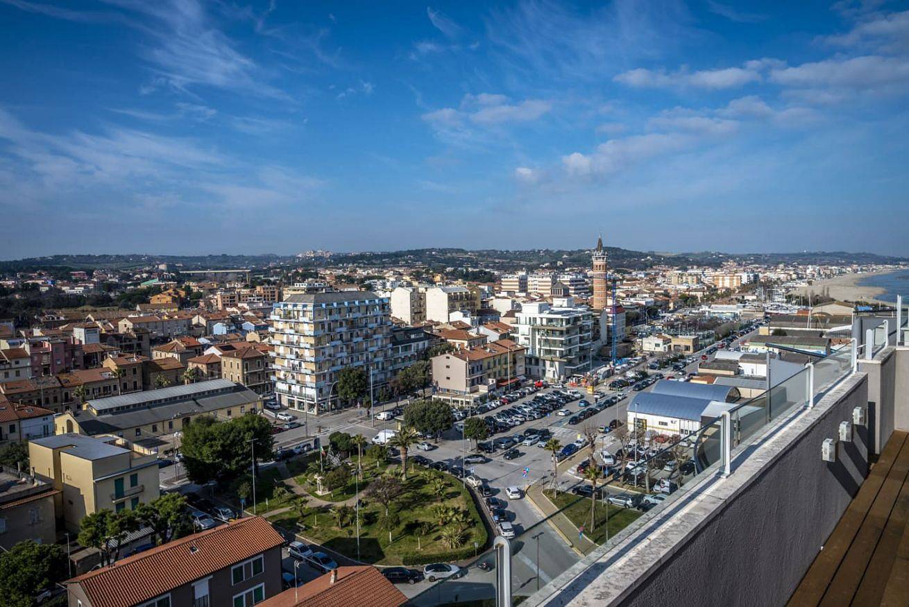 Apartamento entero, Between sun and moon - Civitanova, noble apartment facing the sea in Civitanova Marche, Costa Adriatica Marcas