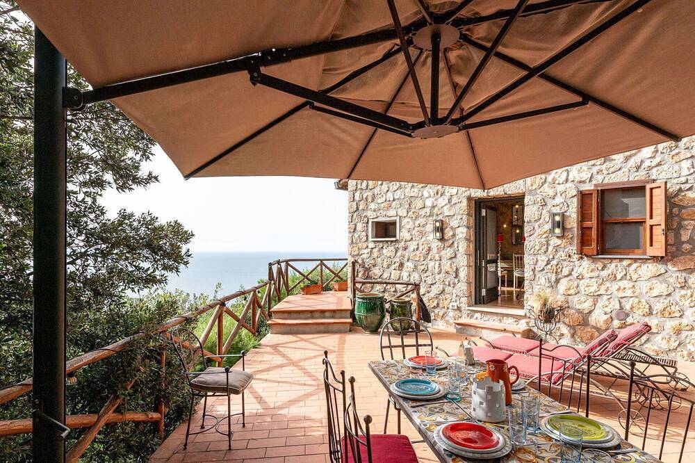 Splendida villa per 6 persone con A/C, Wifi, Tv e terrazza in Cala Piccola, Provincia di Grosseto