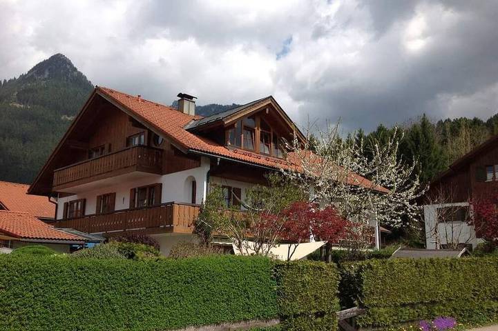 Ferienwohnung für 2 Personen, mit Garten und Balkon, mit Haustier in Burgberg im Allgäu