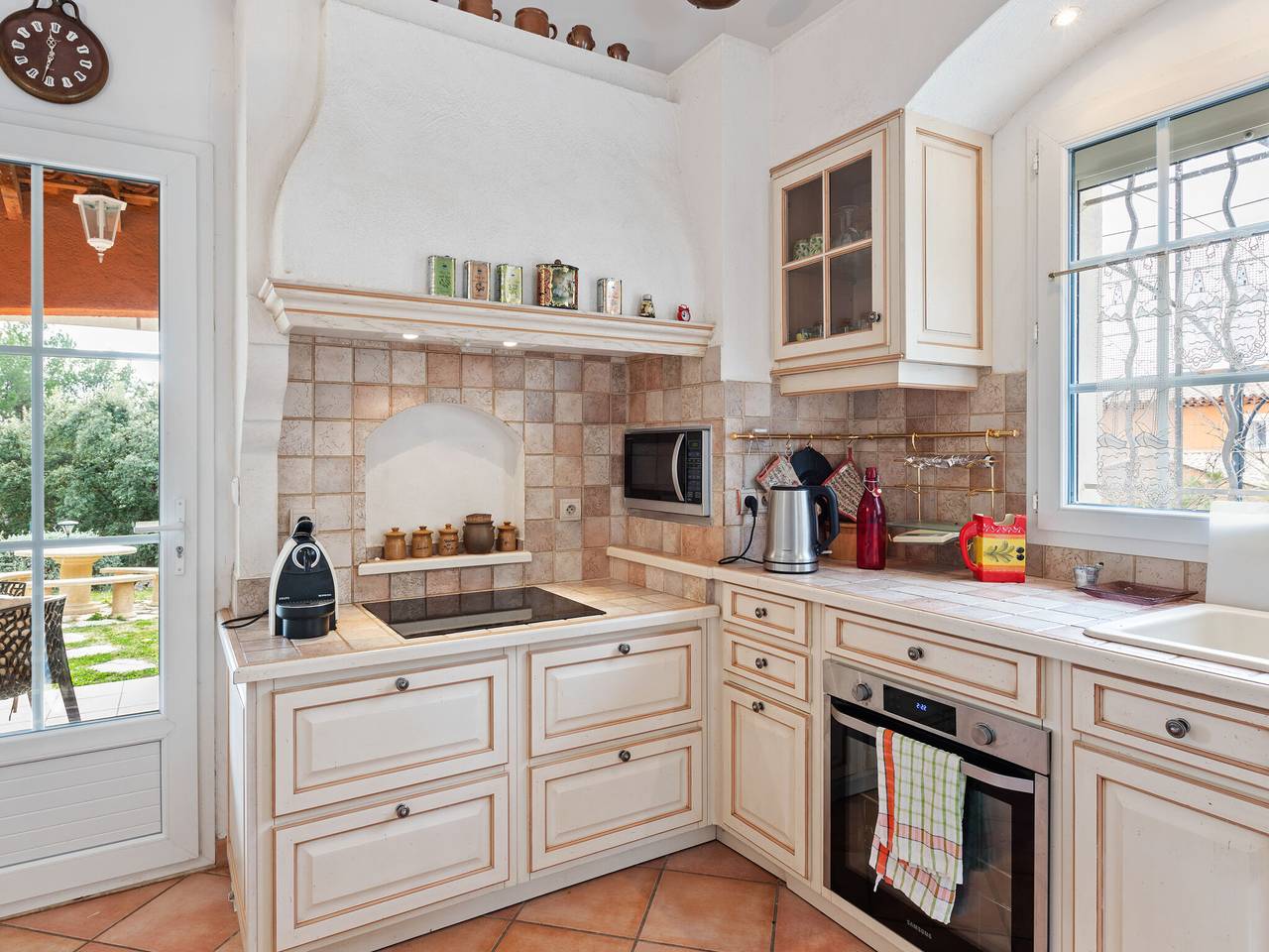 Villa in Lorgues met privézwembad in Lorgues, Draguignan en omgeving