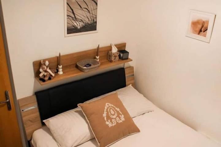 Gîte pour 2 personnes, avec balcon à Gruyères - 2