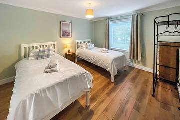 Log Cabin for 5 People in Fort William, Loch Eil, Photo 3