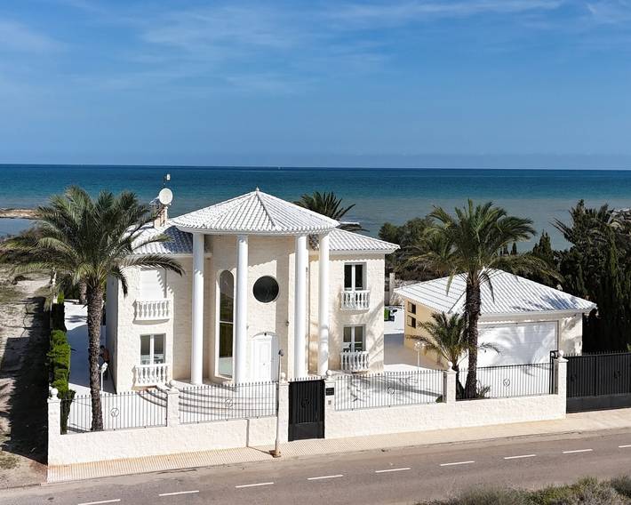Escapadas de fin de semana para 10 personas, con Balcón y Terraza además de Jardín y Piscina en La Manga