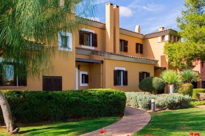 Ferienhaus für 6 Personen, mit Pool und Garten sowie Whirlpool in Llucmajor