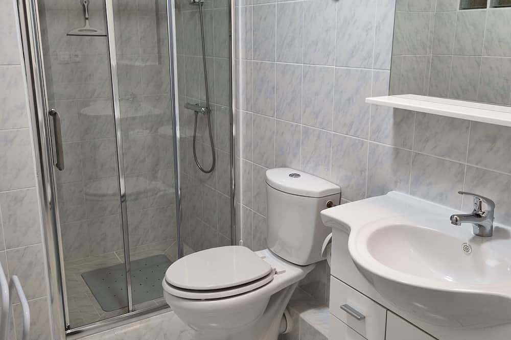 Ganze Wohnung, Rental of cottages in the Hérault, air-conditioned apartments, swimming pool, quiet in Caux, Mittelmeerküste (Frankreich)