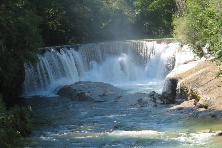 Gîte pour 6 personnes, animaux acceptés à Saint-Laurent-le-Minier