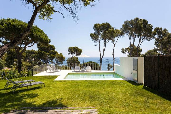 Villa pour 8 personnes, avec piscine ainsi que jardin et vue, animaux acceptés dans Calella de Palafrugell - 3
