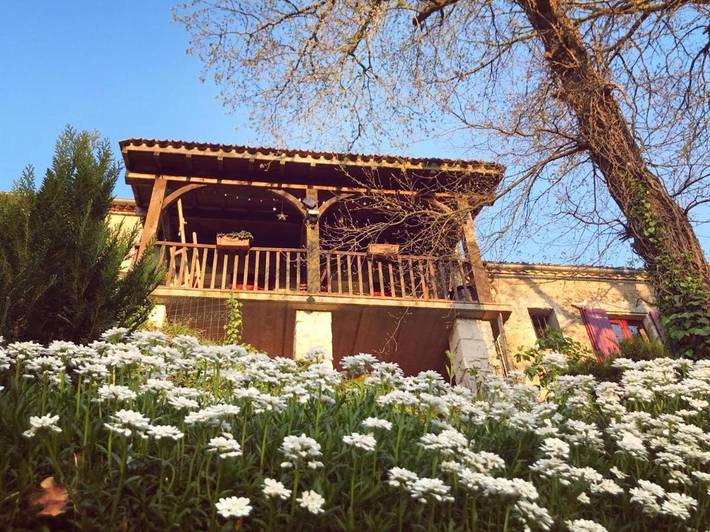 Location de vacances pour 2 personnes, avec jardin ainsi que piscine et terrasse à Les Lèves-et-Thoumeyragues - 4